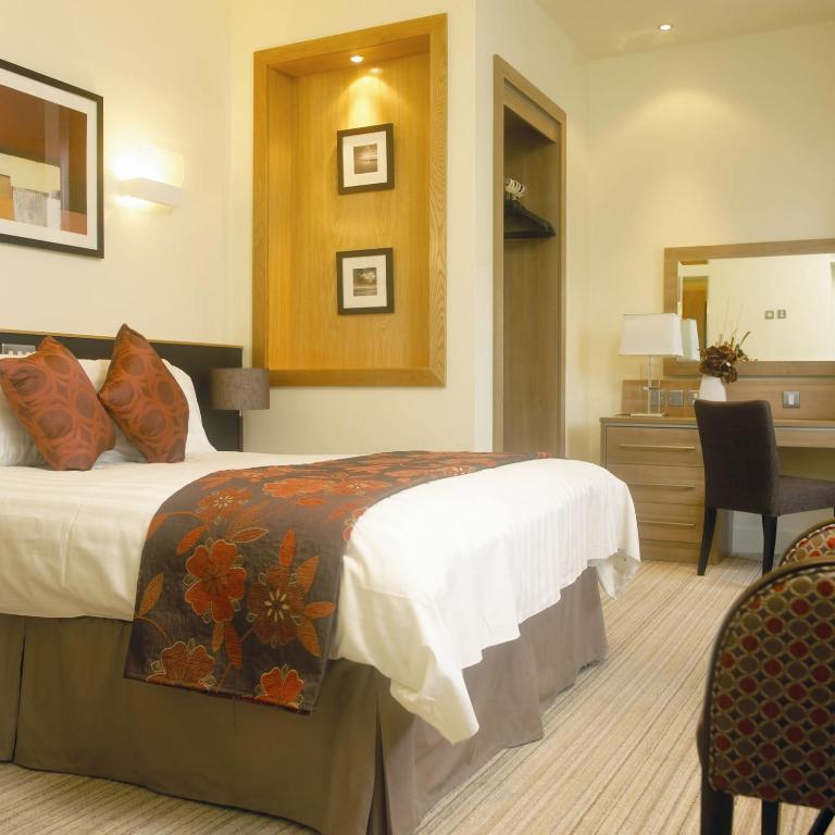 Strangford Arms Hotel Newtownards Rum bild