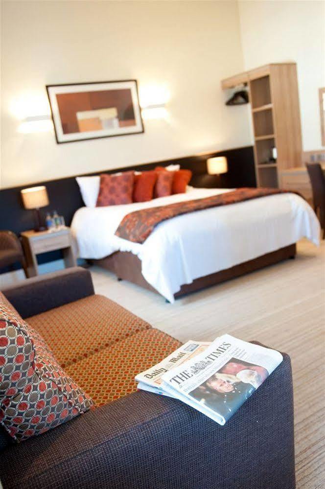 Strangford Arms Hotel Newtownards Exteriör bild