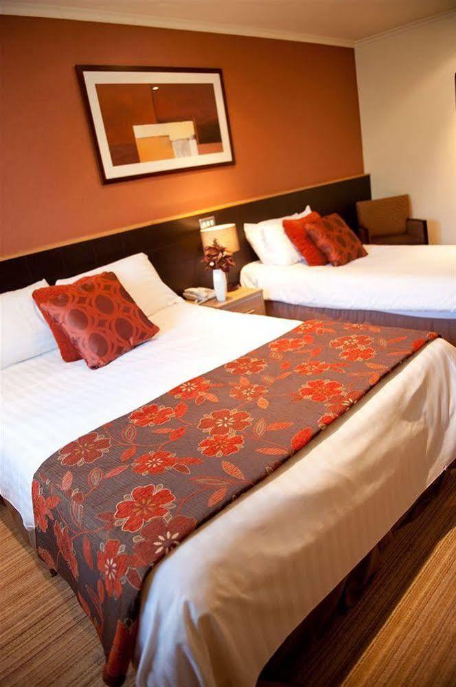 Strangford Arms Hotel Newtownards Exteriör bild