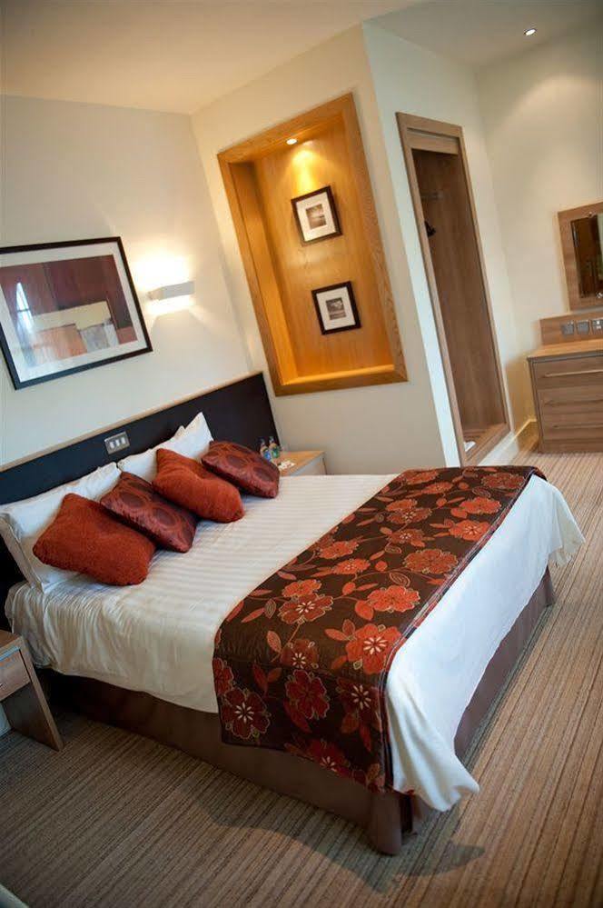 Strangford Arms Hotel Newtownards Exteriör bild
