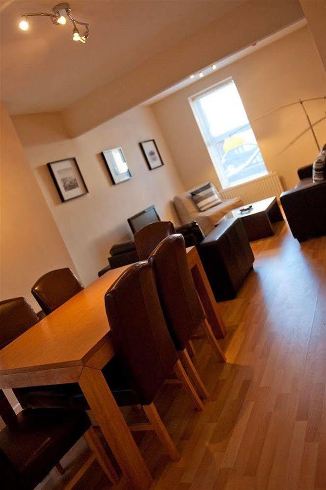 Strangford Arms Hotel Newtownards Exteriör bild